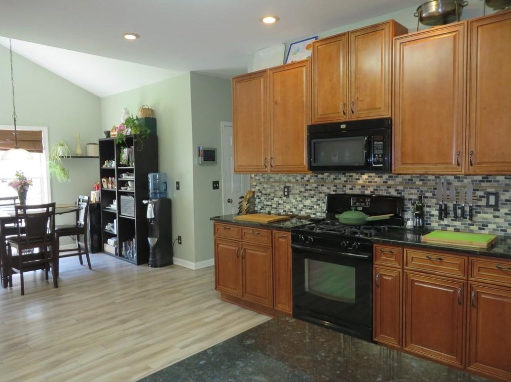 555 Cp Perrin Rd, Lawrenceville GA 30043-2410 exterior