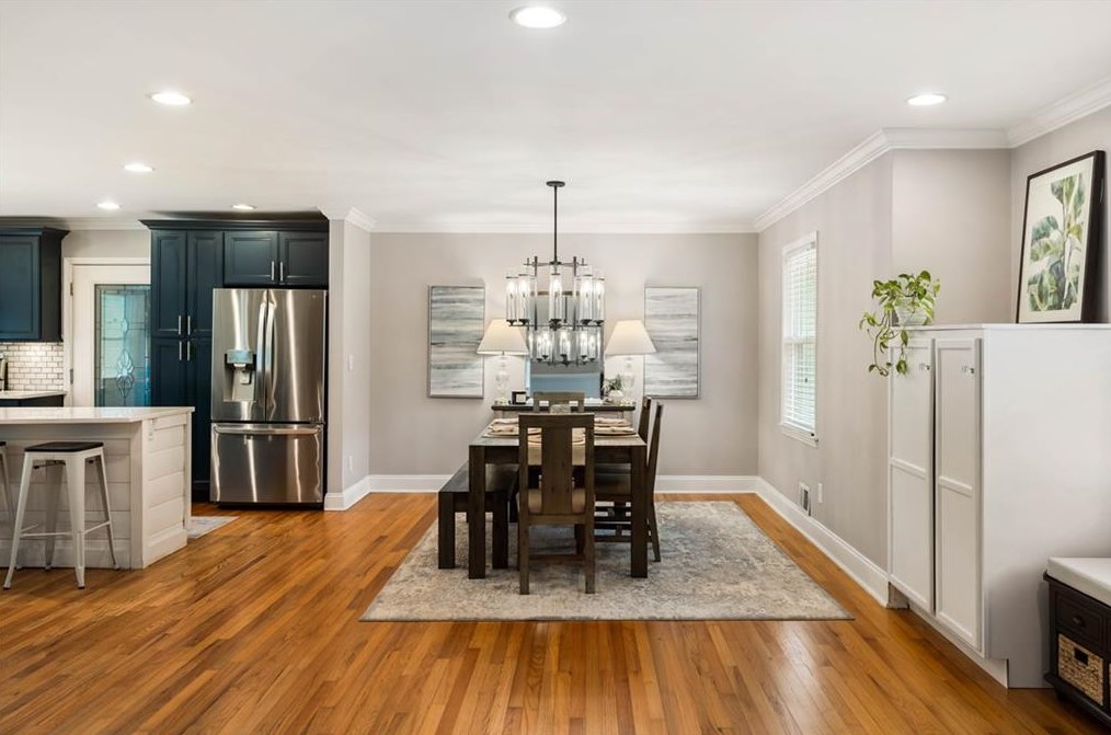 3796 Watkins Pl, Atlanta GA  30319 exterior