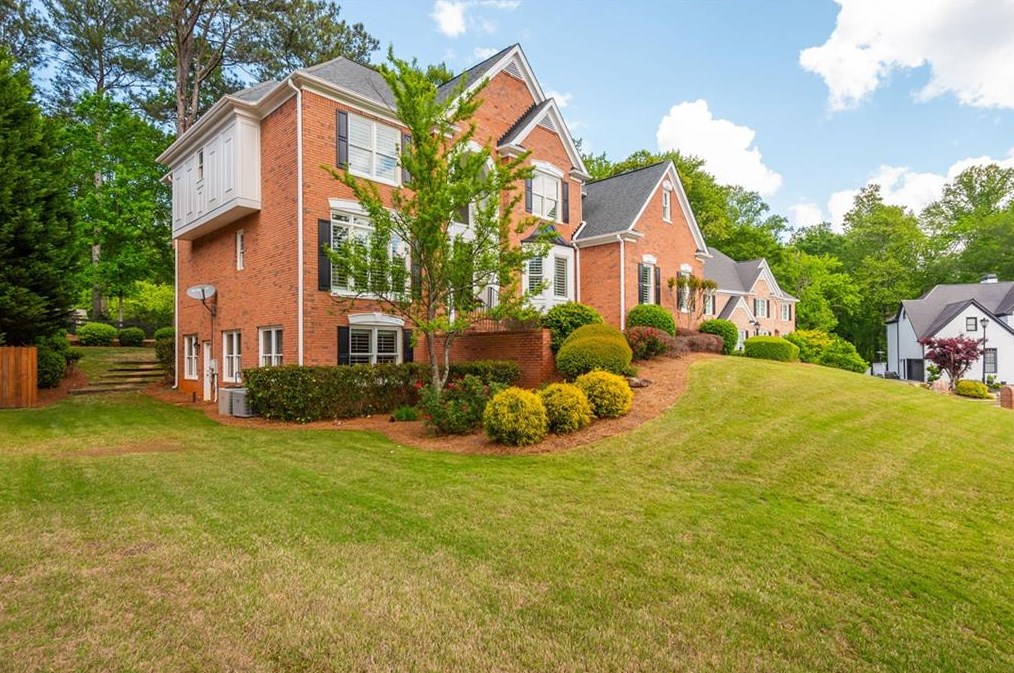 1670 Harvest Ln, Alpharetta, GA 30004-6740