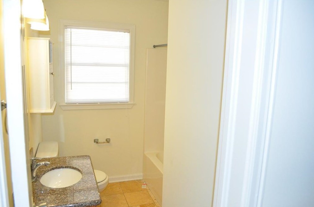2641 Acadia St #a, Atlanta, GA 30344