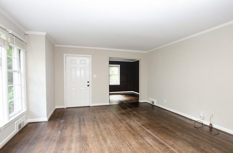 691 Upton Rd, Atlanta GA  30318-2523 exterior
