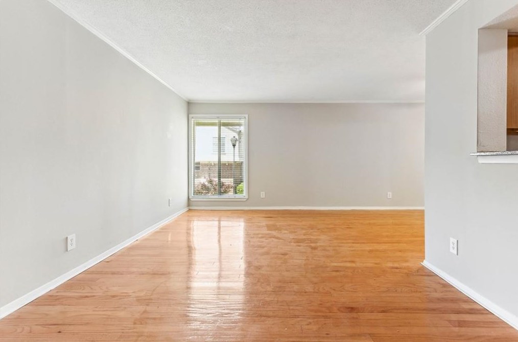 3301 Henderson Mill Rd Apt J4, Atlanta, GA 30341