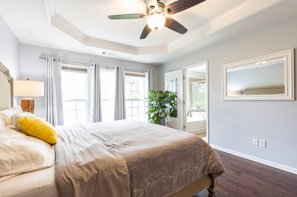 1897 Ridgemont Ln, Decatur GA  30033-4051 exterior