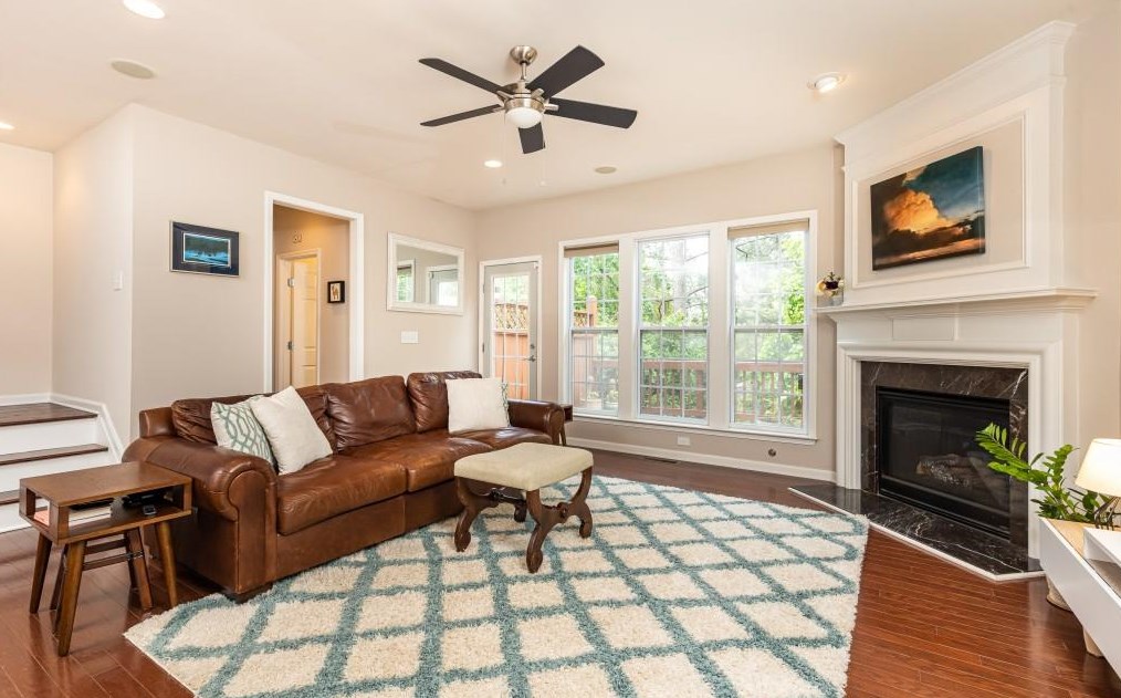 1897 Ridgemont Ln, Decatur GA  30033-4051 exterior