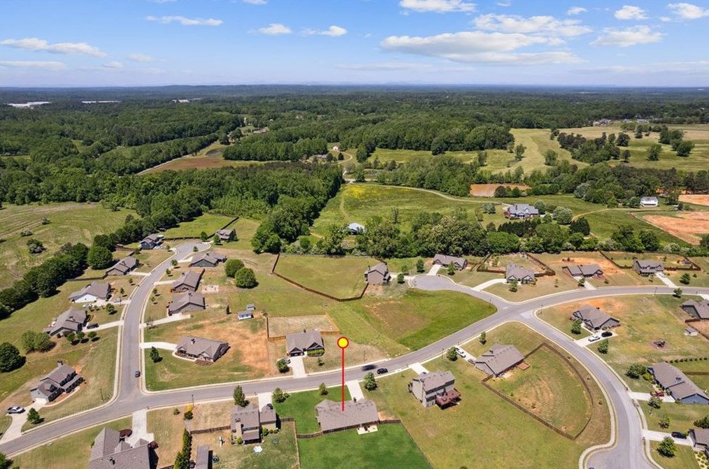 555 Cambridge Farms Dr, Hoschton GA  30548 exterior