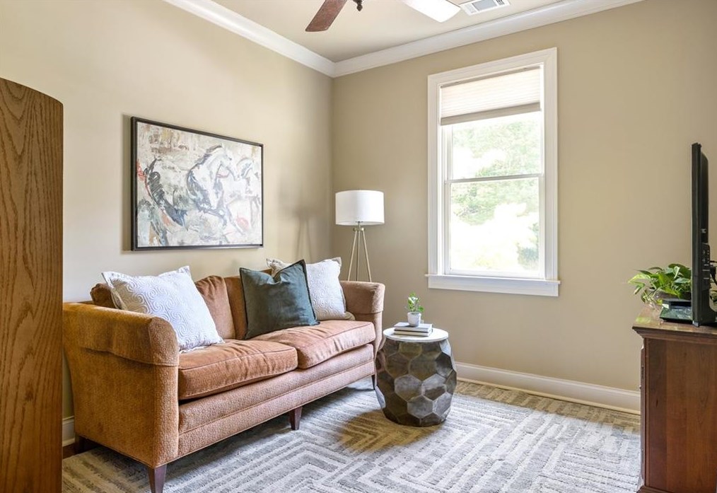 1696 Little Joe Ct, Decatur GA  30033-1519 exterior