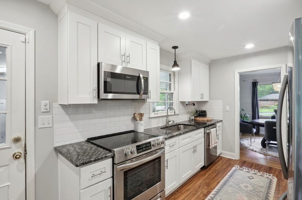 1877 Remington Rd, Atlanta GA  30341-1441 exterior