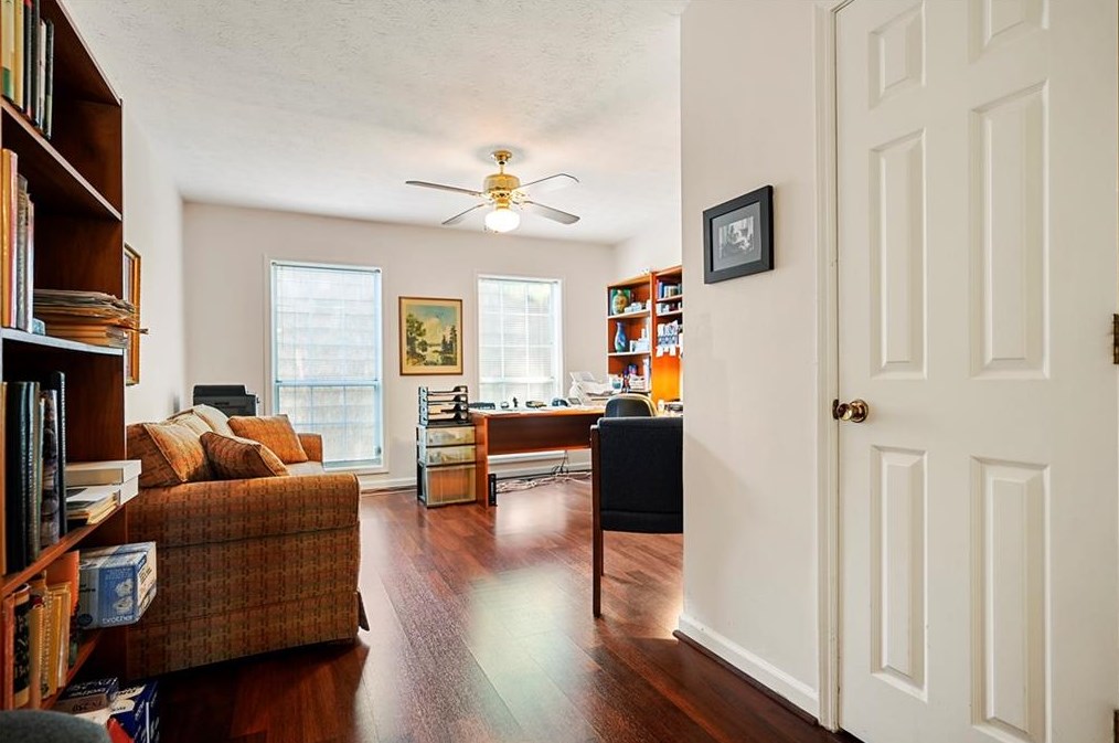 1346 Weatherstone Way, Atlanta GA  30324-4645 exterior