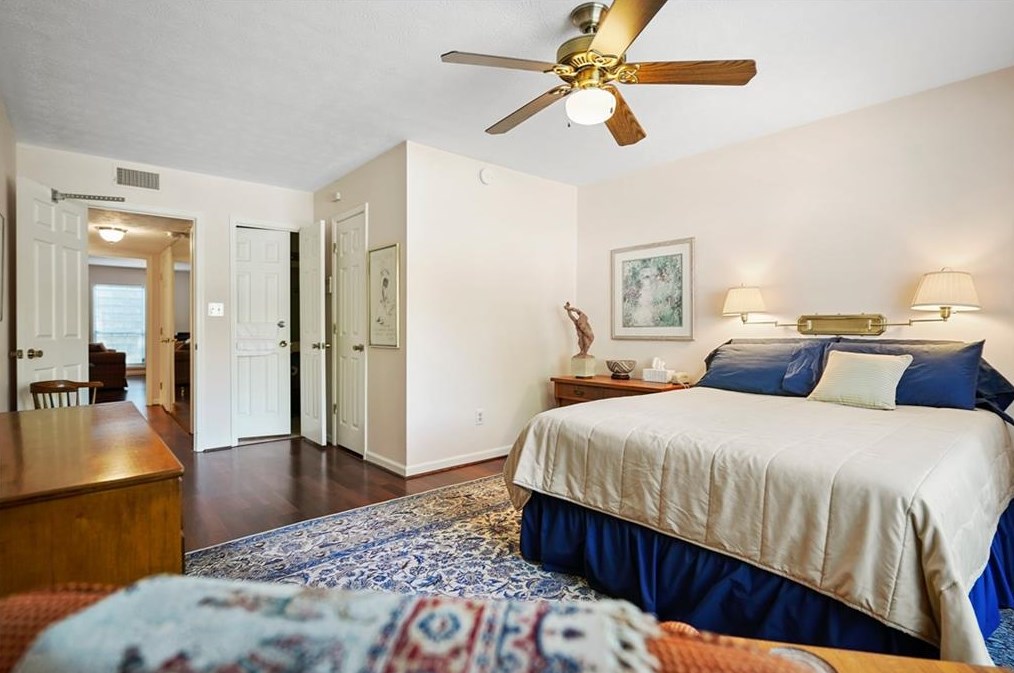1346 Weatherstone Way, Atlanta GA  30324-4645 exterior
