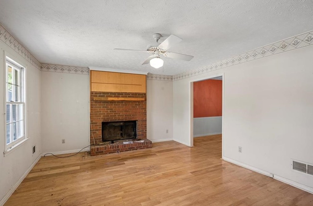 2656 Atha Ct, Lawrenceville, GA 30044-5215