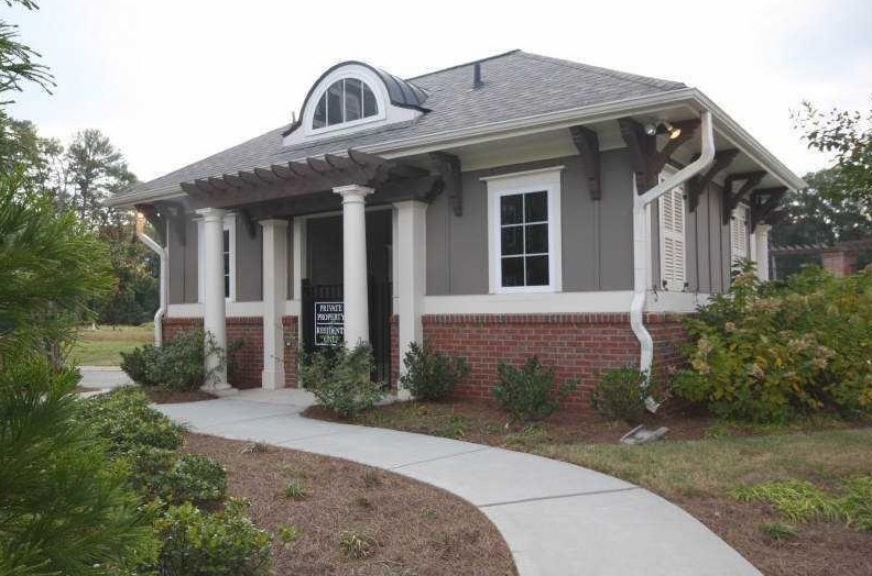 3031 Eltham Pl, Decatur GA  30033-3253 exterior