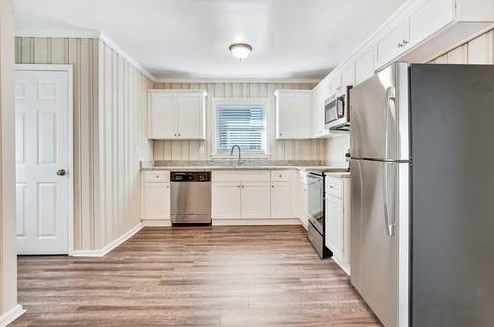 4026 Hilda Cir, Decatur GA  30035-1103 exterior