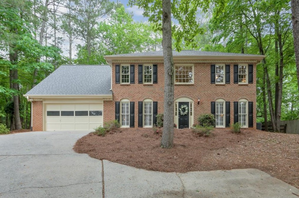 3439 Laurelwood Ct, Roswell, GA 30075-5250