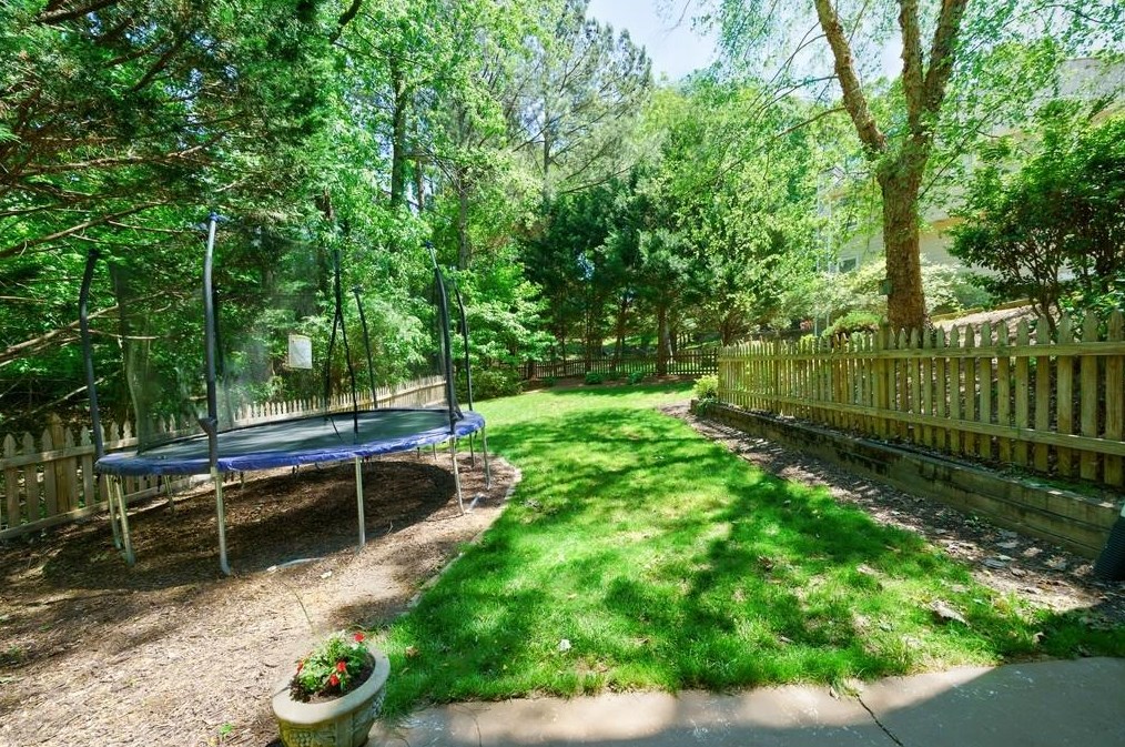 3303 Forest Heights Ct, Dacula GA  30019-7208 exterior