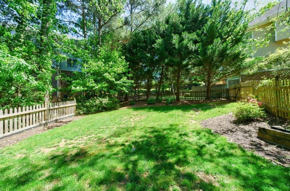 3303 Forest Heights Ct, Dacula GA  30019-7208 exterior