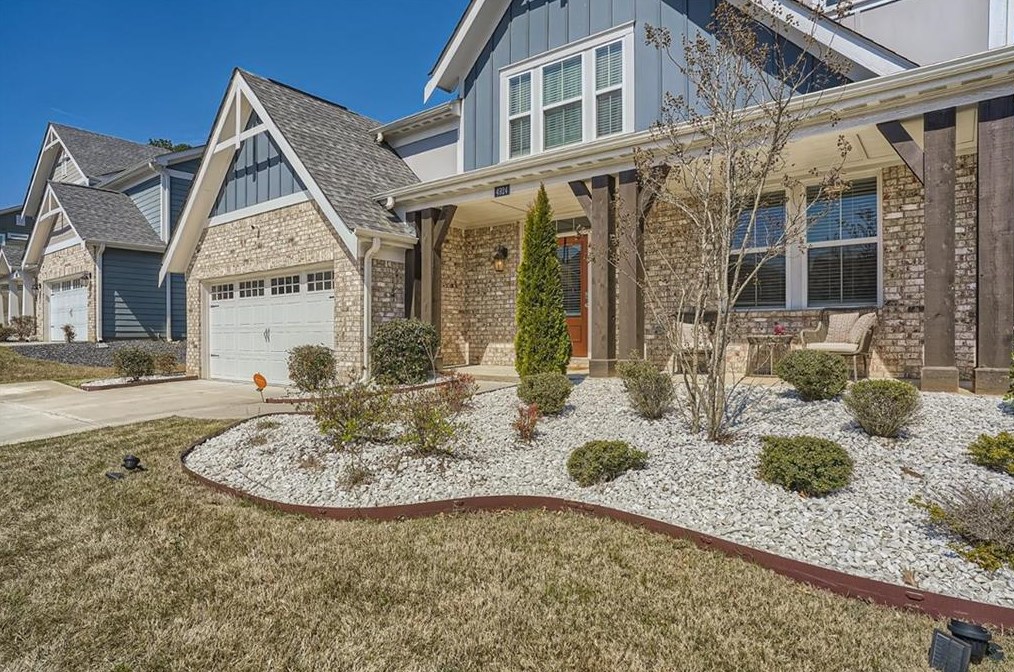 4924 Creekside Ln, Powder Springs, GA 30127-3295