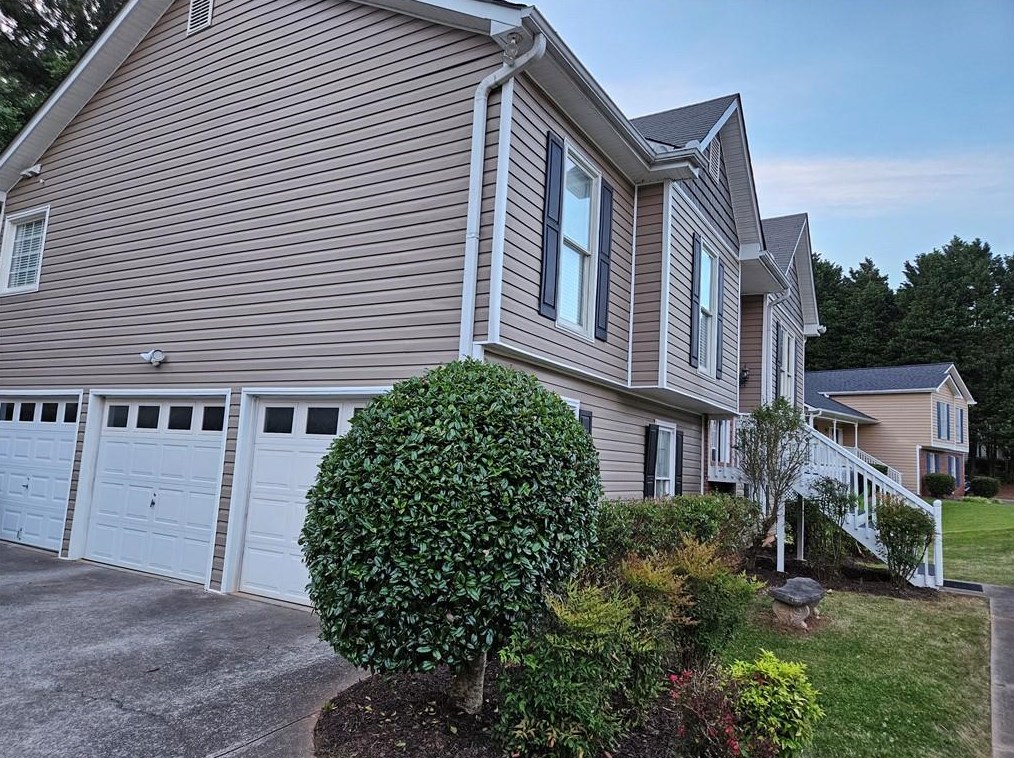 2350 Fortune Dr, Dacula, GA 30019