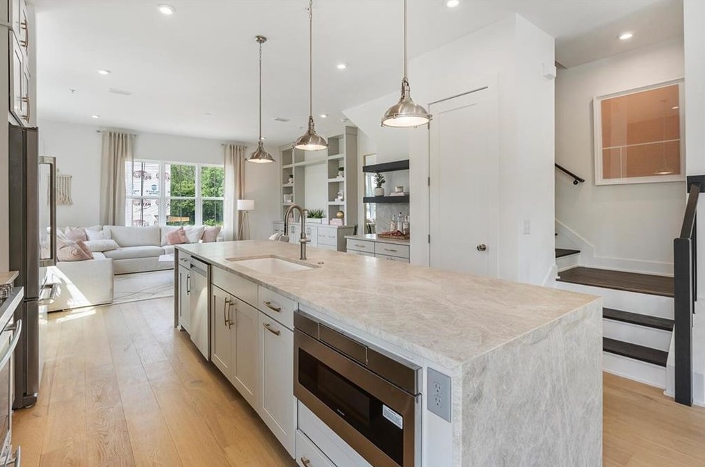 221 New St #22, Decatur, GA 30030