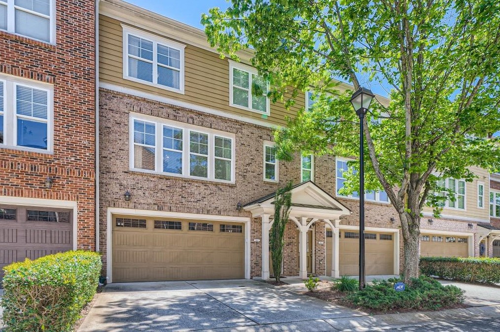 3027 Eltham Pl, Decatur GA  30033-3253 exterior