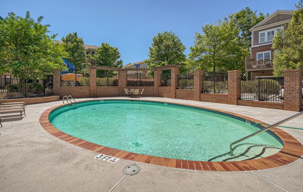 3027 Eltham Pl, Decatur GA  30033-3253 exterior