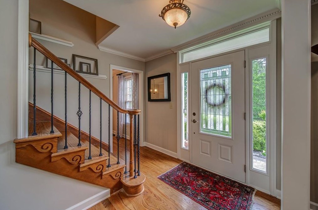 5661 Fairwood Dr, Acworth, GA 30101-4670