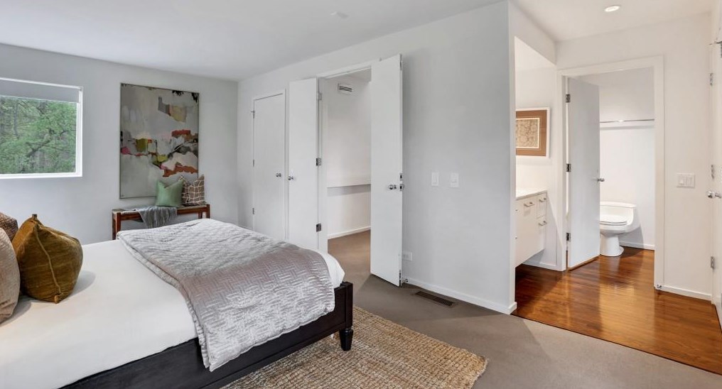 45 Tuxedo Ter, Atlanta GA  30342-4029 exterior