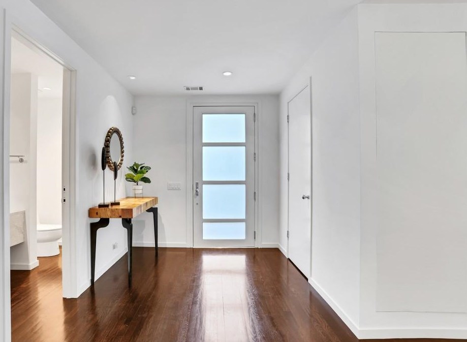 45 Tuxedo Ter, Atlanta GA  30342-4029 exterior