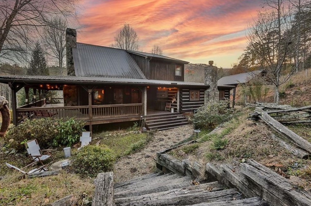 250 Harrison And Ada Rd, Blue Ridge, GA 30513-5672