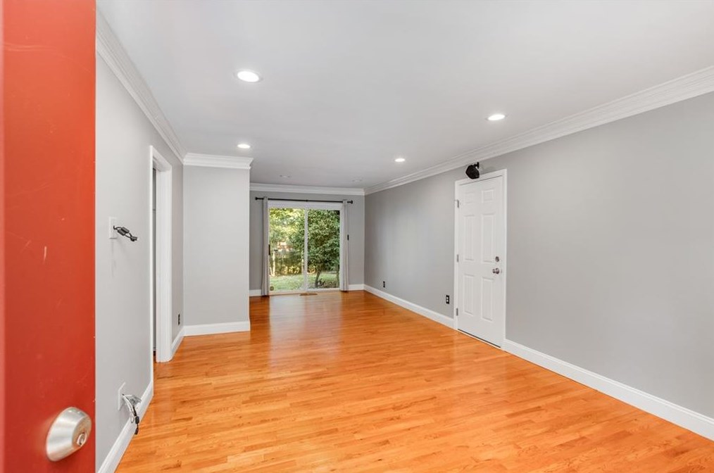 3643 Woodstream Cir, Atlanta GA  30319-2139 exterior
