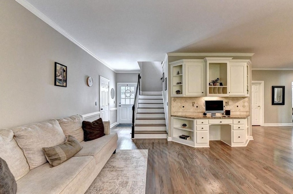 855 Highland Bend Cv, Alpharetta GA  30022-4794 exterior