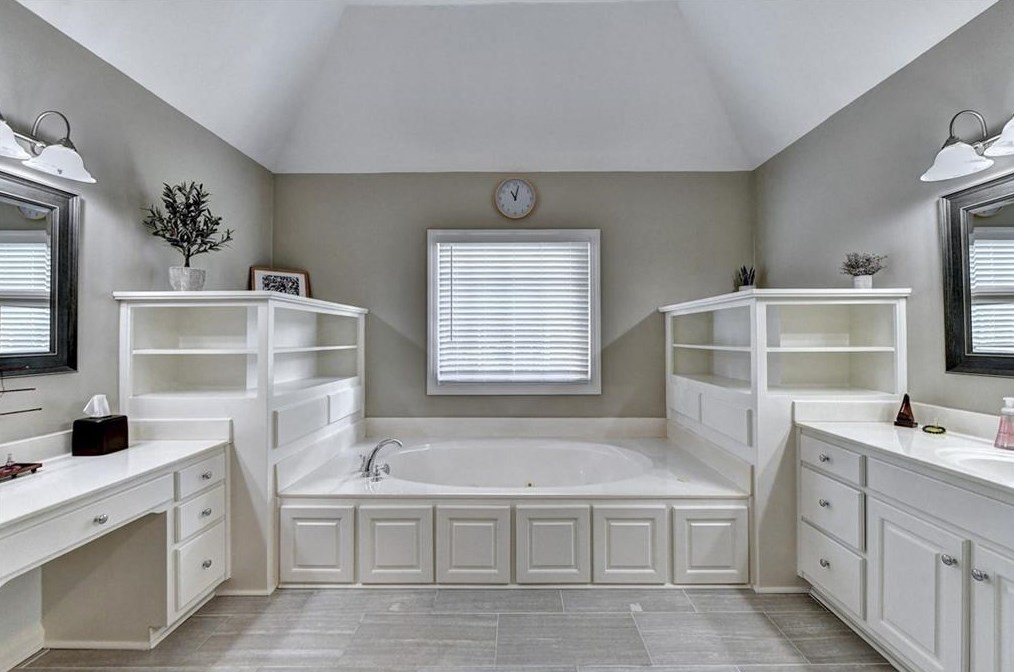 855 Highland Bend Cv, Alpharetta GA  30022-4794 exterior