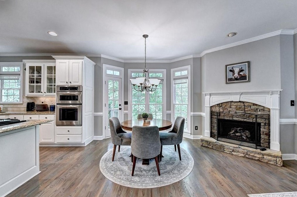 855 Highland Bend Cv, Alpharetta GA  30022-4794 exterior