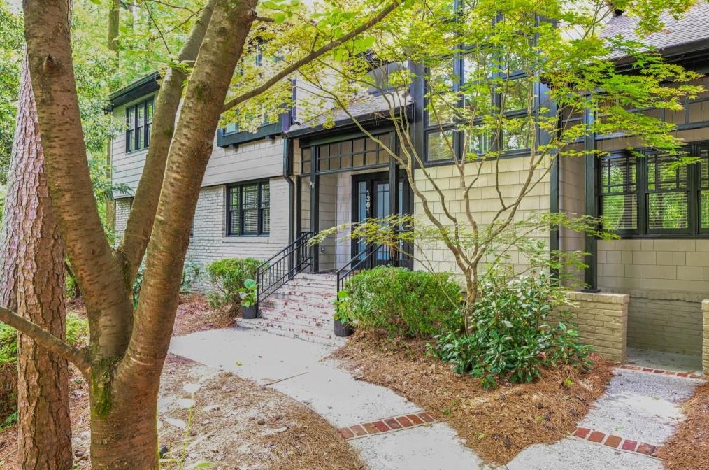 1361 Sheffield Dr, Atlanta GA  30329-3420 exterior