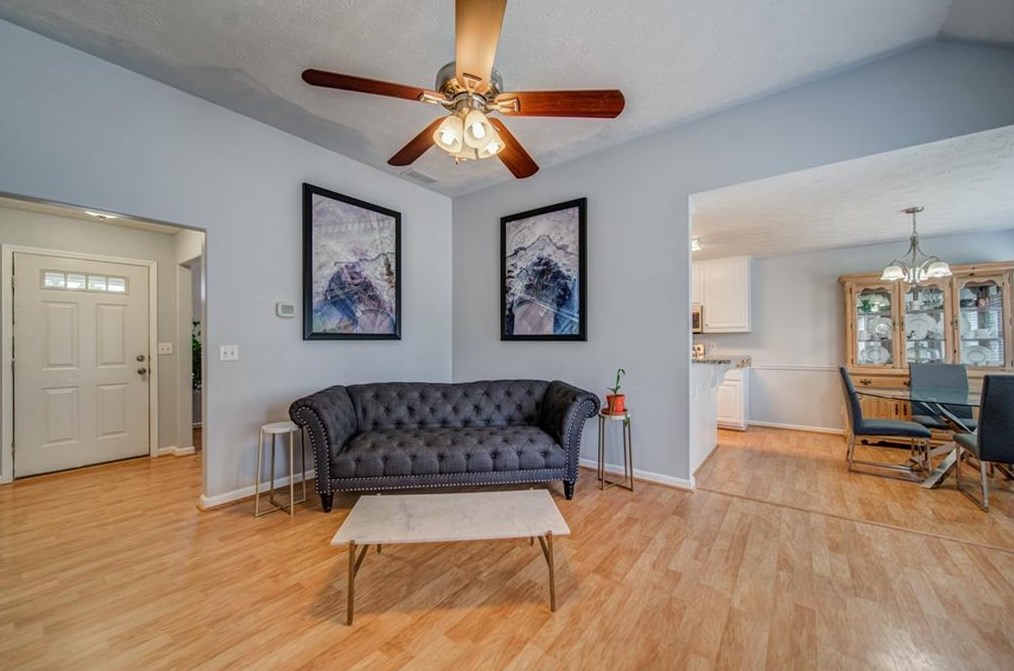 880 Cline Petty Way, Lawrenceville GA  30043-6719 exterior