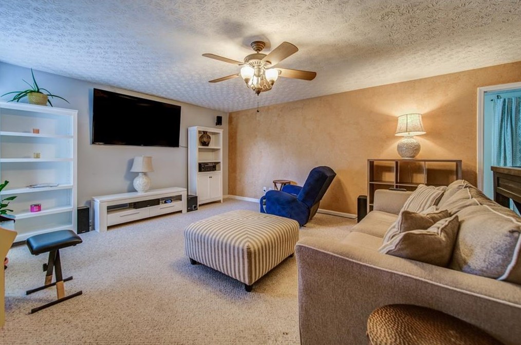 880 Cline Petty Way, Lawrenceville GA  30043-6719 exterior