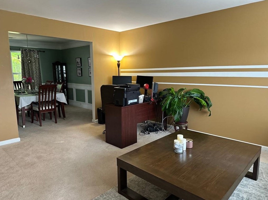 2502 Wrangler Dr, Atlanta GA  30331-9453 exterior