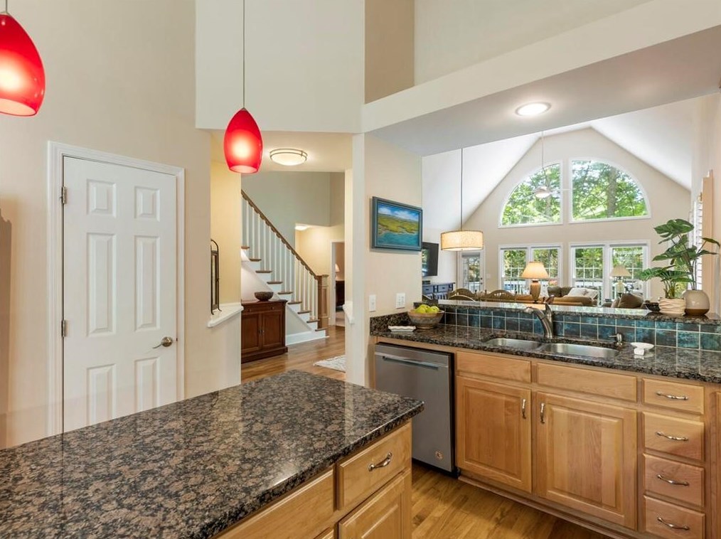 5075 Harbour Ridge Dr, Alpharetta GA  30005-6972 exterior