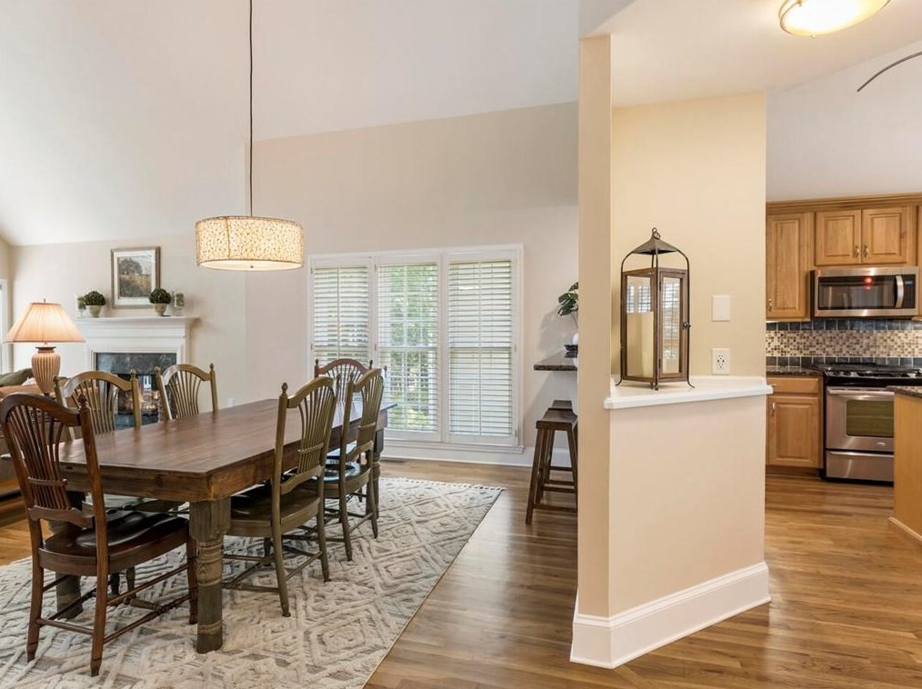 5075 Harbour Ridge Dr, Alpharetta GA  30005-6972 exterior