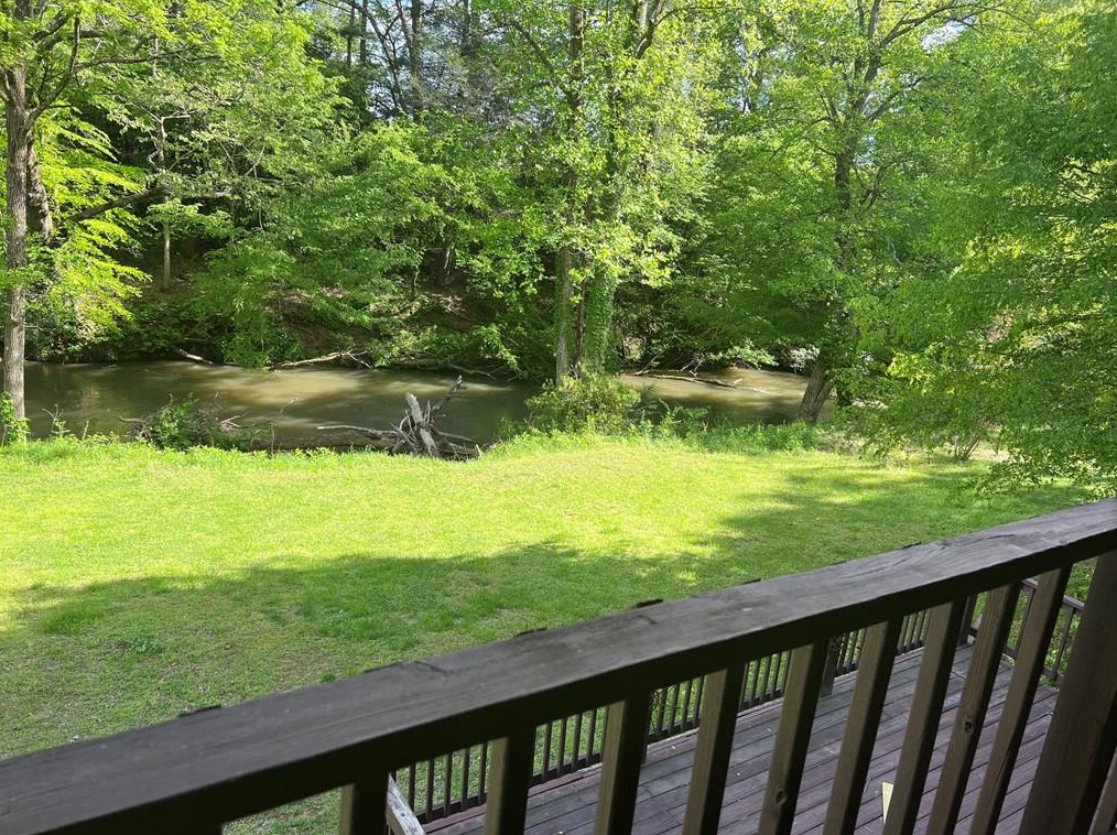 75 Etowah W Dr, Dahlonega, GA 30533