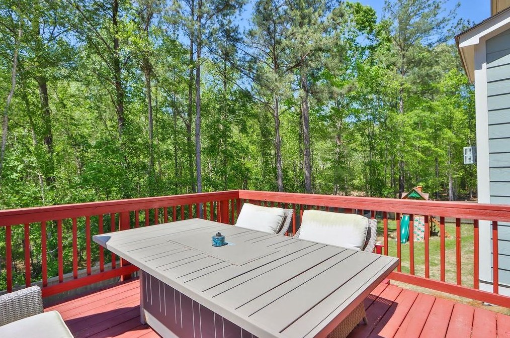 2869 Windsor Knoll Dr, Dacula GA  30019-7686 exterior
