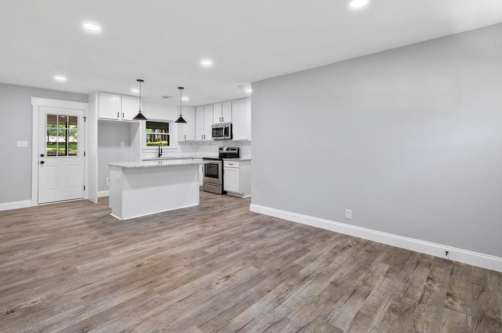 94 Mona Pl, Dallas GA  30132-8191 exterior