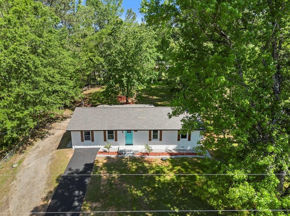 94 Mona Pl, Dallas GA  30132-8191 exterior