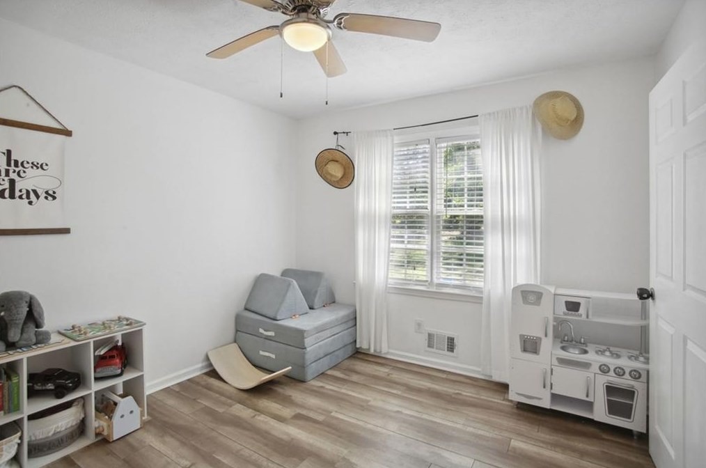 201 Muddy River Rd, Lawrenceville GA  30043-4465 exterior