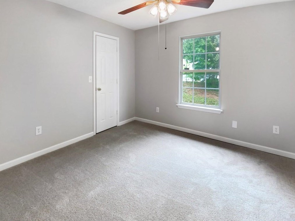 1783 Hawthorne Ave, Smyrna GA  30080-2335 exterior
