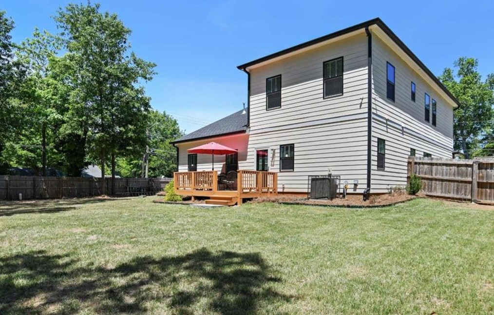 1967 Cogar Dr, Decatur GA 30032 exterior