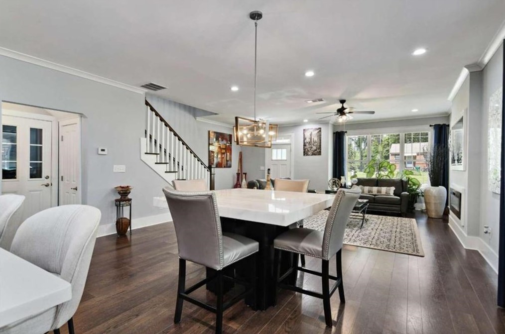 1967 Cogar Dr, Decatur GA 30032 exterior