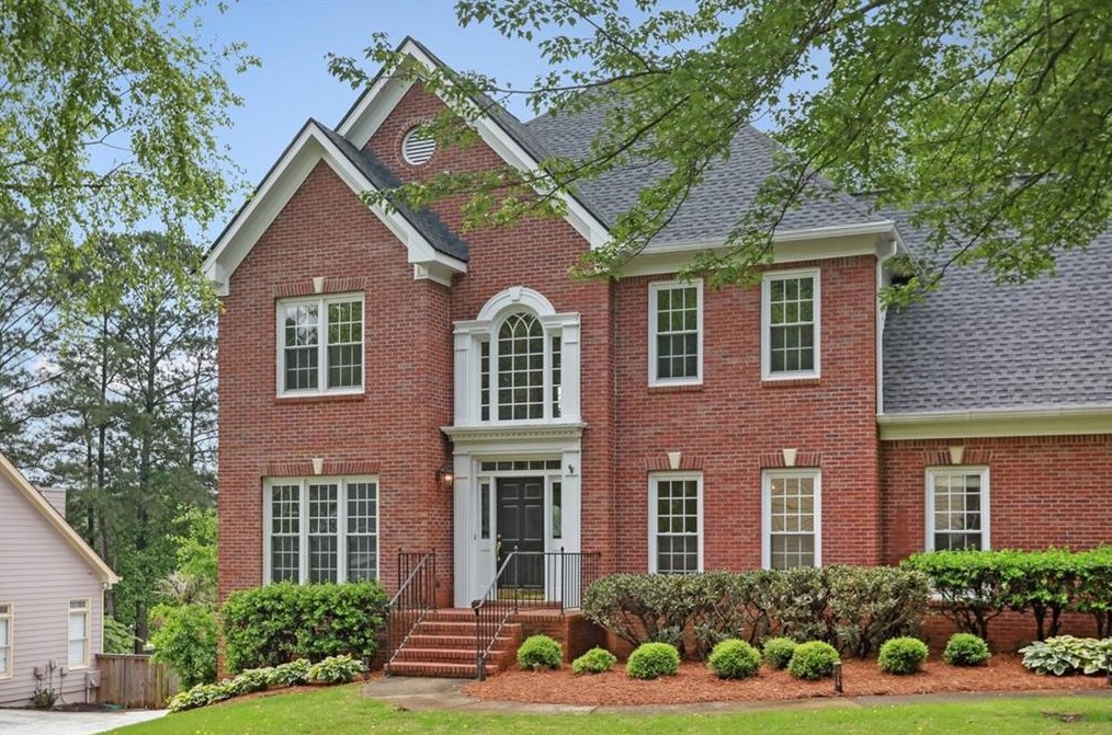 2215 Wildwood Lake Dr, Suwanee, GA 30024