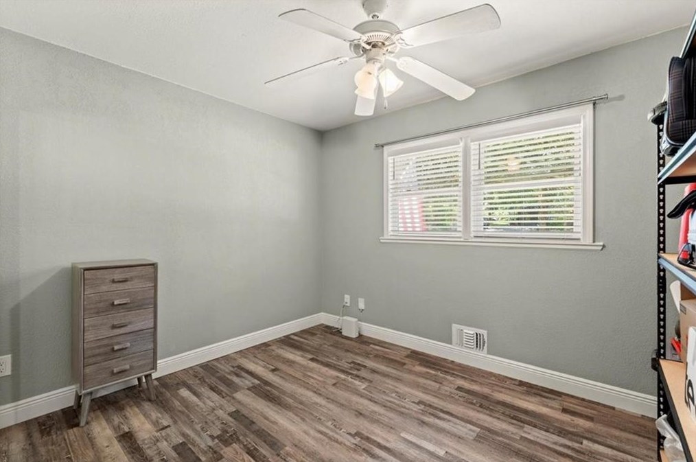 185 Pineland Dr, Smyrna GA  30082-2734 exterior