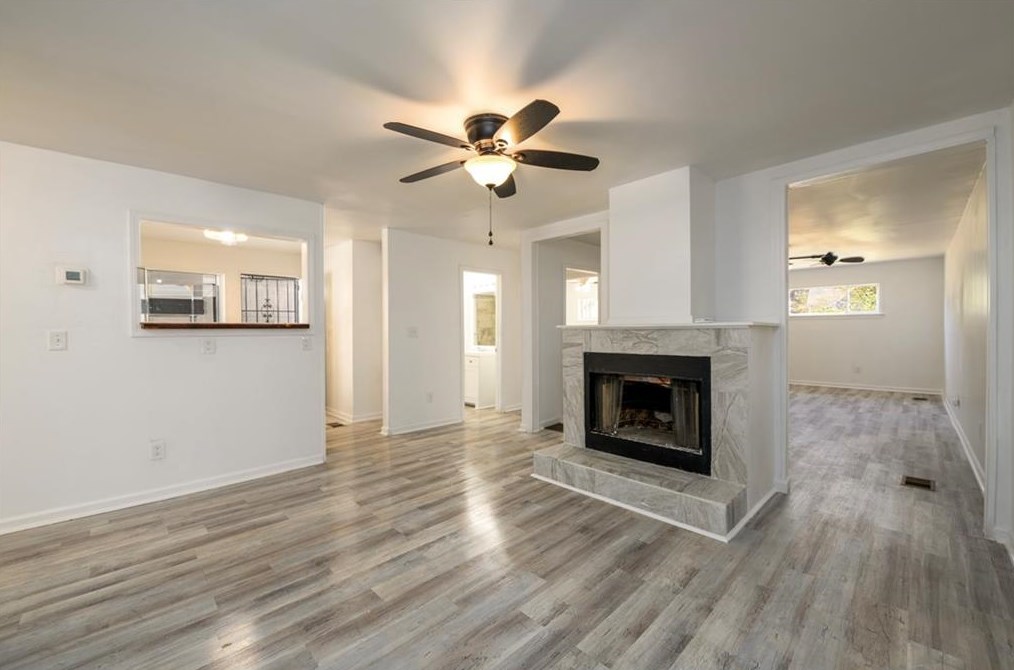 2052 Austin Dr, Decatur GA  30032-6103 exterior