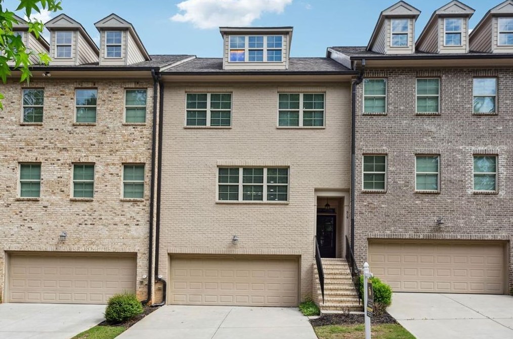 319 Benson Manor Cir, Smyrna, GA 30082-1553